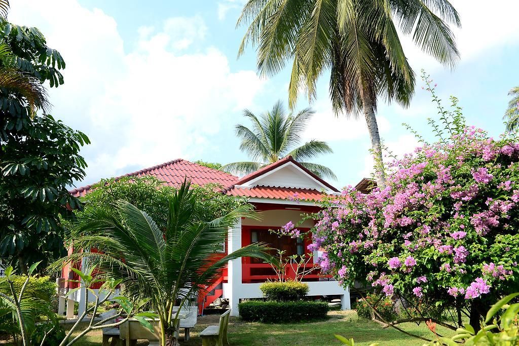 Санрайз вилладж. Вилладж Самуи Маенам. Нев Санрайз Вилладж Маенам. Chaweng Village Hotel Samui.